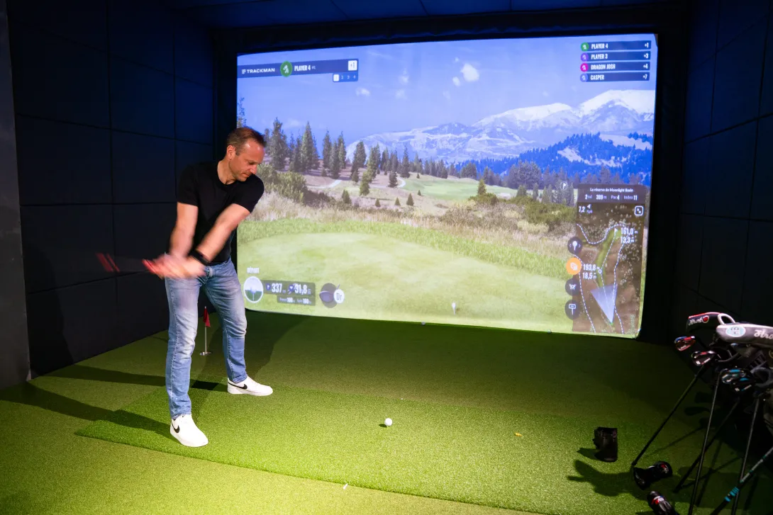 golf simulator swing house chamonix